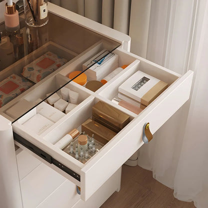 Ivory – Sminkebord med sammenleggbart speil